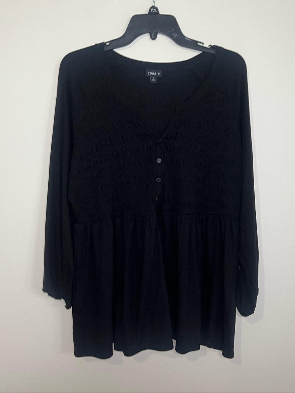 torrid Black V-Neck Button-Front Peplum Tunic